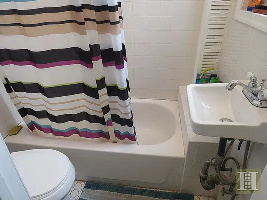 Rented by Halstead Real Estate | media 15