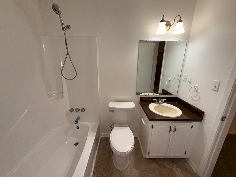 537A Schneider Dr — Photo 32