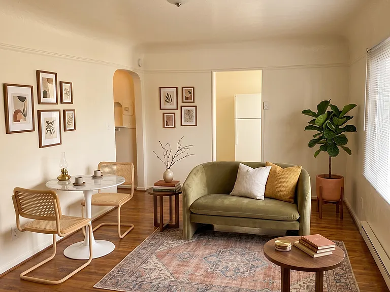 Preston Apartments — Photo 3