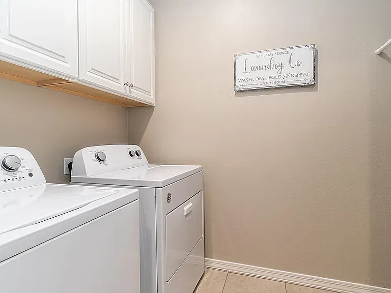 2901 W Bridger Dr — Photo 5