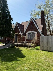 9181 Pinehurst St, Detroit, MI, 48204