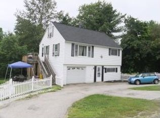 38 Auburn Rd, Hooksett, NH 03106