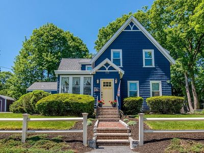 113 Oakdale Ave, Dedham, MA, 02026