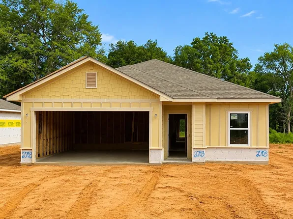 2703 Southern Oaks Dr, Longview, TX 75604