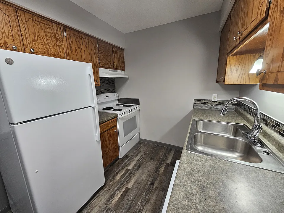 Riverbend Apts of Hastings, LLP