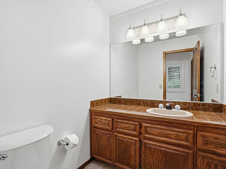 2561 Rolling Hills Ct — Photo 35