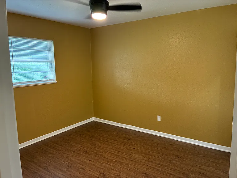 1112A Northwood Dr #A — Photo 21
