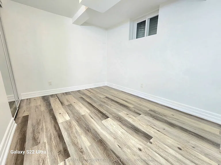 764 Gorham St #BASEMENT — Photo 12