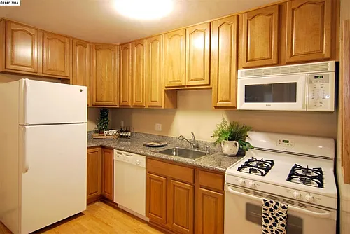 2933 McClure St #3 Photo 1