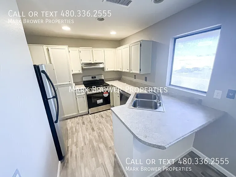 2035 S Elm St #234 — Photo 4