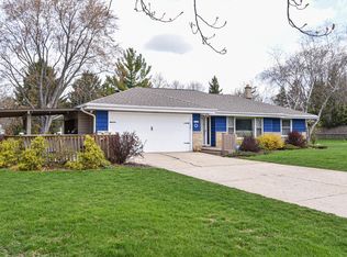 15320 Hackberry Ln, Brookfield, WI 53005