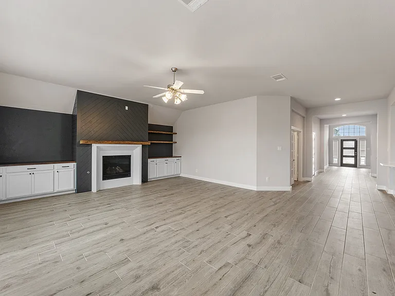 1524 N Bluebonnet Ln — Photo 20