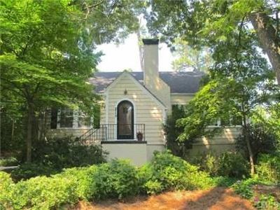 2113 Reaves Dr, Raleigh, NC, 27608