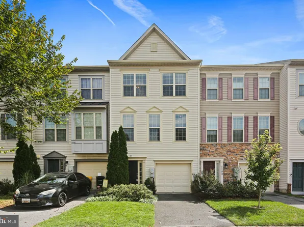 1152 Carinoso Cir, Severn, MD 21144