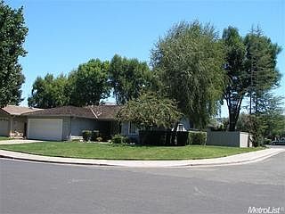 1st image of 4634 Winding River Cir