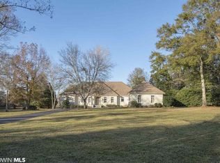 6371 Raintree Rd, Fairhope, AL 36532