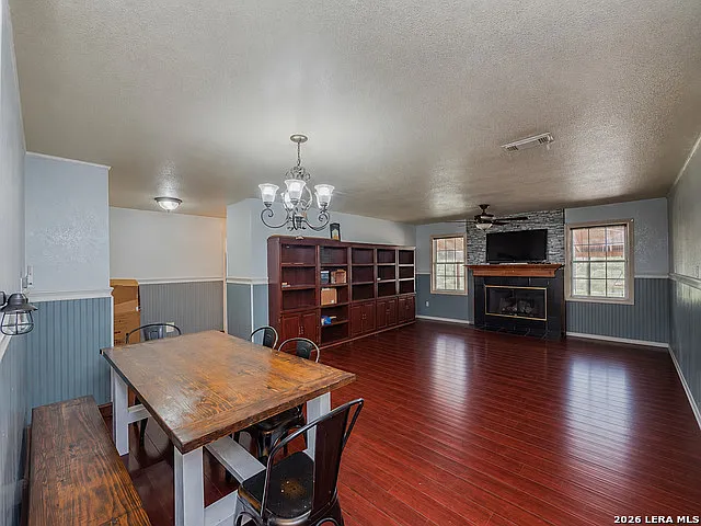 361 Private Road 4619 — Photo 5