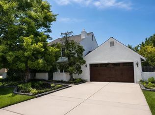 12 Thoreau Ct, Cherry Hill, NJ 08003