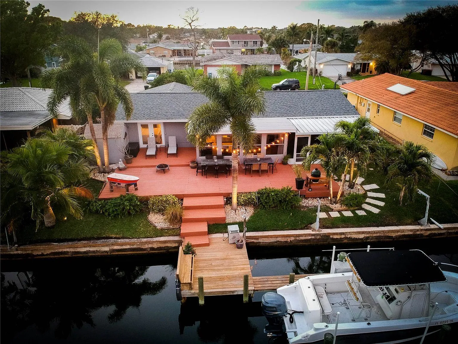 2 bed, 1438 sqft, $4,700 — Photo 3