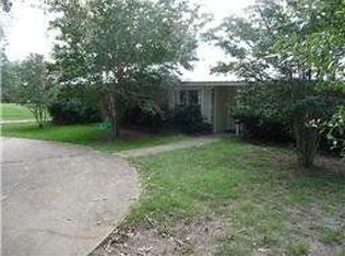 447 Pumpkinvine Rd, Trinity, TX 75862