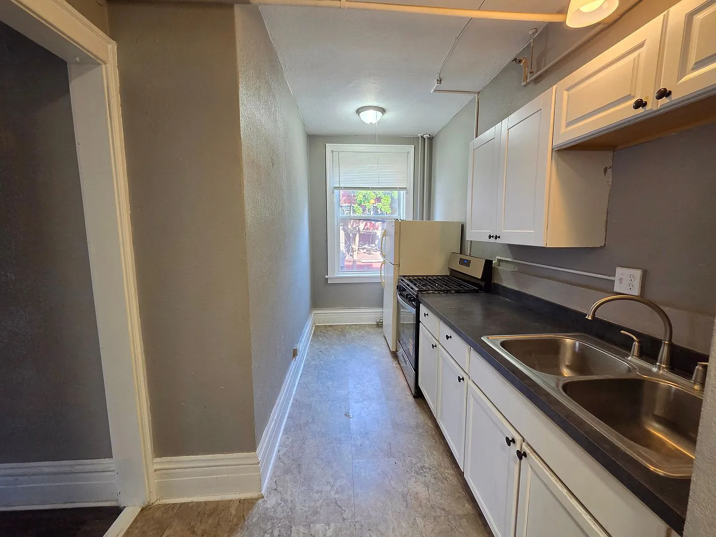 CityView Apartments — Photo 3