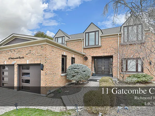 11 Gatcombe Cir, Richmond Hill, ON L4C 9P4