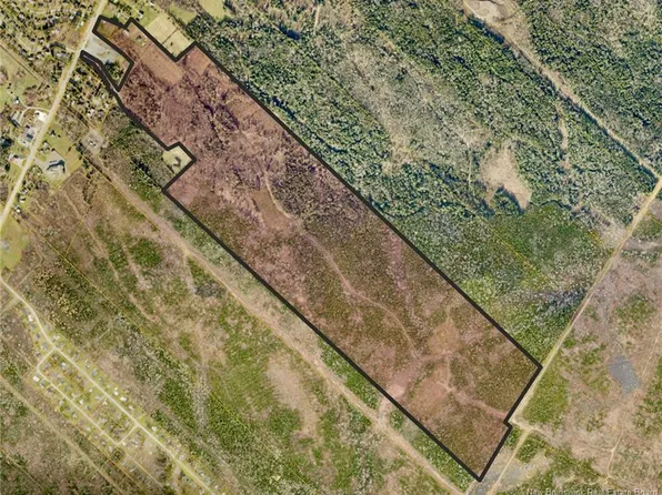 447 & 411 New Maryland Hwy, New Maryland, NB E3C 1K1