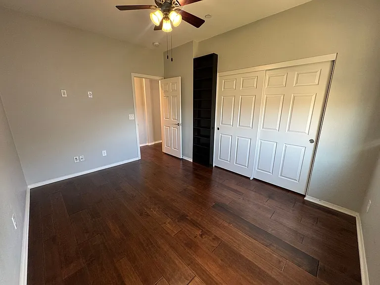 345 Dahlia Way — Photo 11