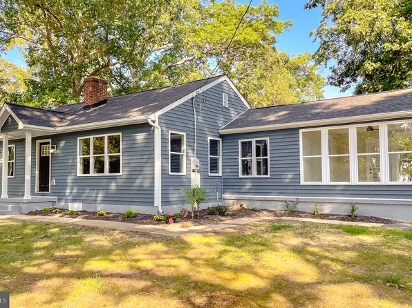 23165 Town Creek Dr, Lexington Park, MD 20653