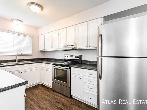 12516 W 8th Pl, Golden, CO 80401