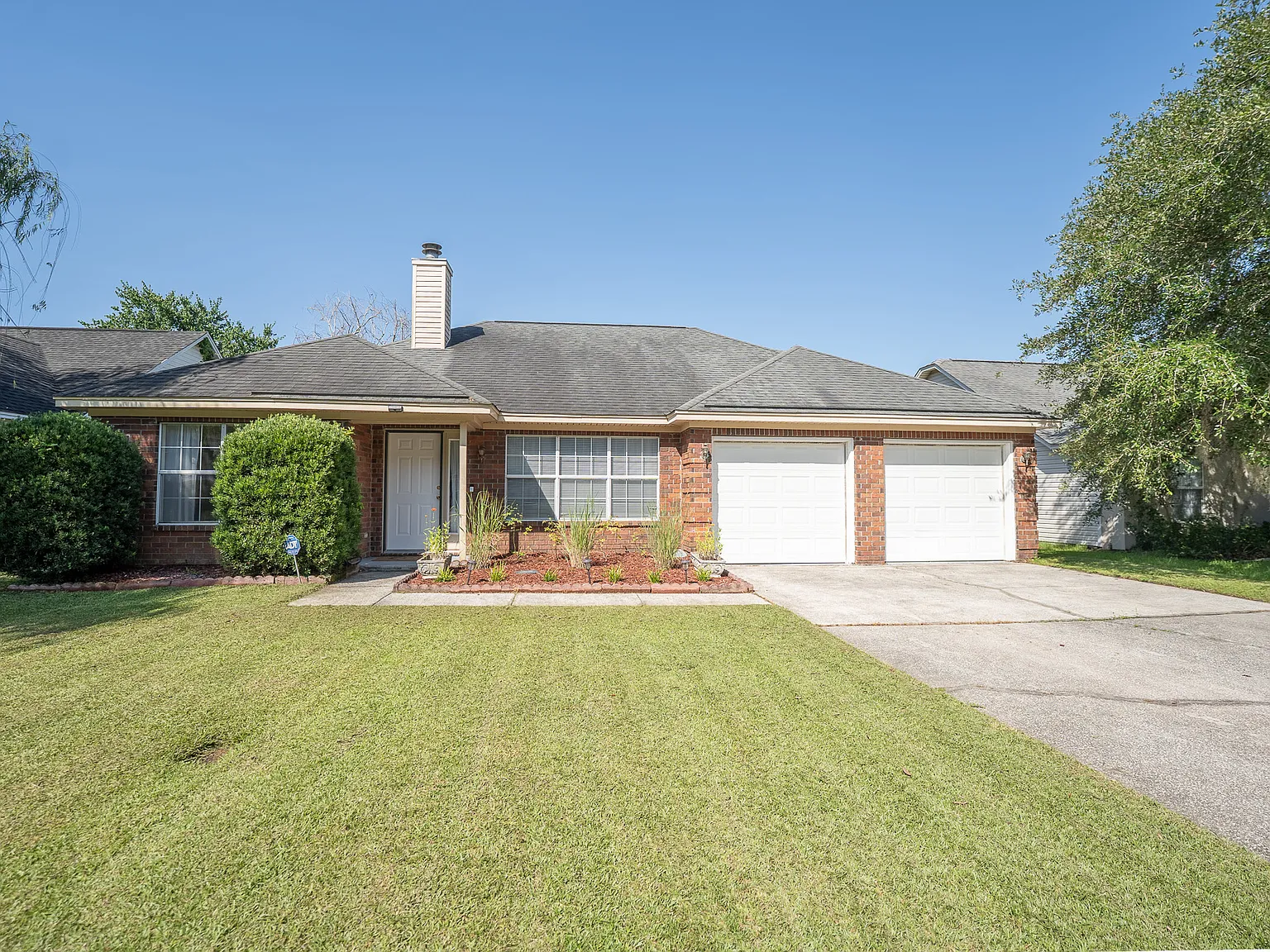 3 bed, 1473 sqft, $2,300 — Photo 3