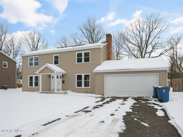 6059 Brainard Dr, Sylvania, OH 43560