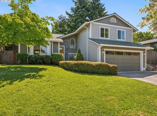 12264 SW Morning Hill Dr, Tigard, OR 97223
