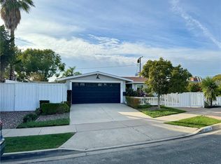 2441 Bowdoin Pl, Costa Mesa, CA 92626