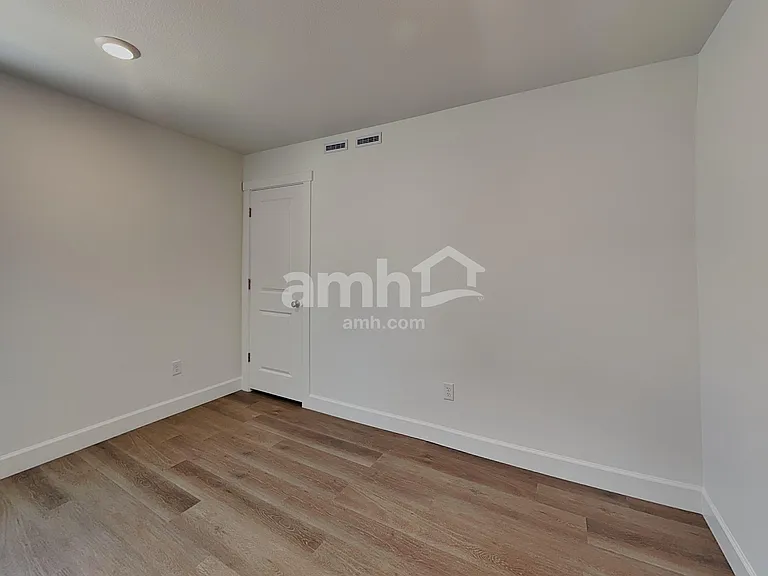 10023 Abilene Ct — Photo 12