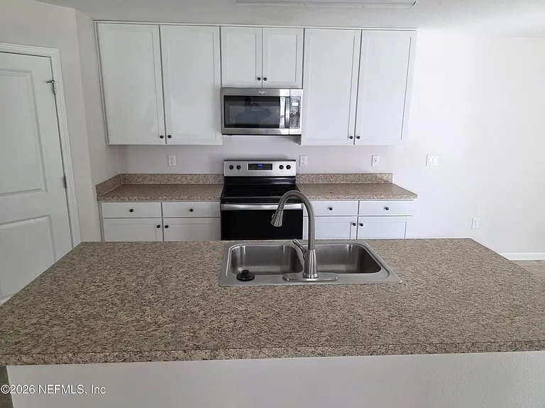 2537 Wisdom Ct — Photo 17