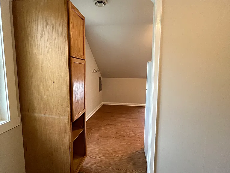 453 Mound St #2 — Photo 5