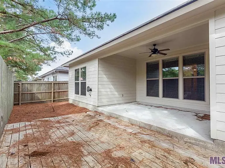 12445 Grand Villa Ct — Photo 23