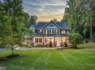 248 Springvale Rd, Great Falls, VA 22066