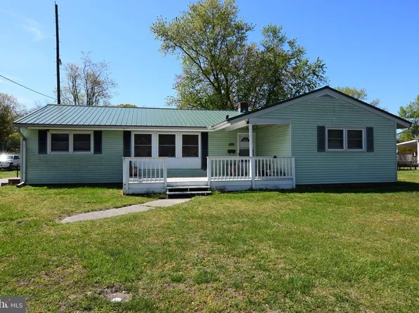 202 Poplar St, Delmar, MD 21875