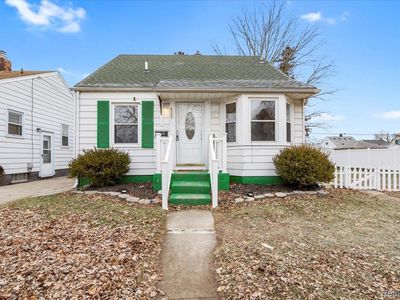 2146 University Ave, Lincoln Park, MI, 48146