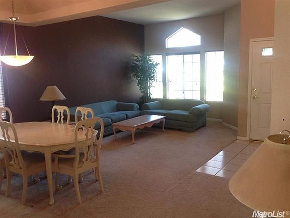 3rd image of 2205 Americana Dr