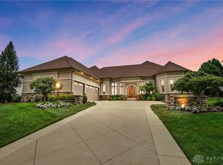 158 Castle Pine Ct, Beavercreek Township, OH 45385