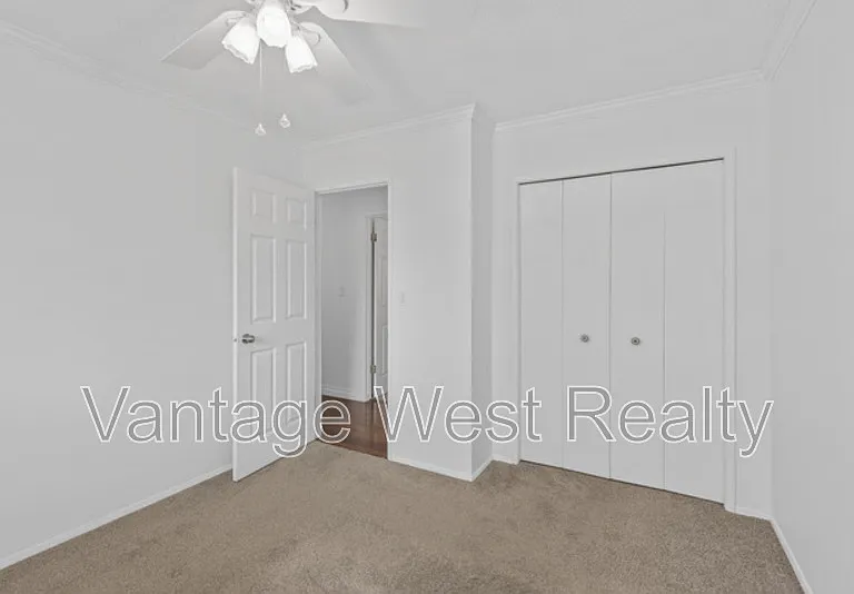 1930 Golfview Rd — Photo 11