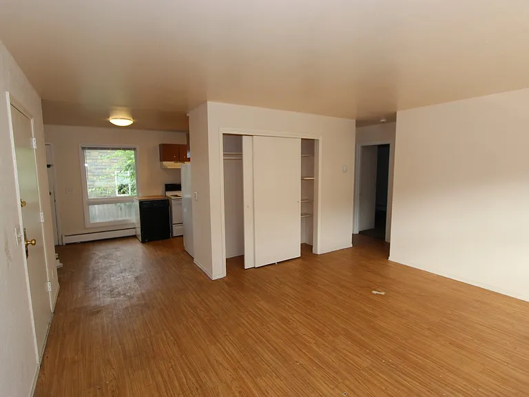5308 Arctic Blvd #2 — Photo 4