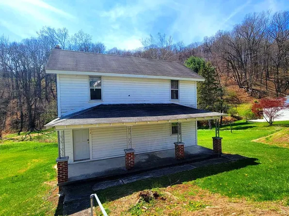 11214 Ore St NE, Cumberland, MD 21502