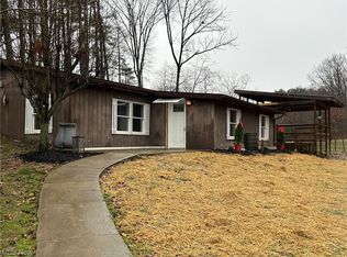 12895 Robins Rd, Senecaville, OH 43780