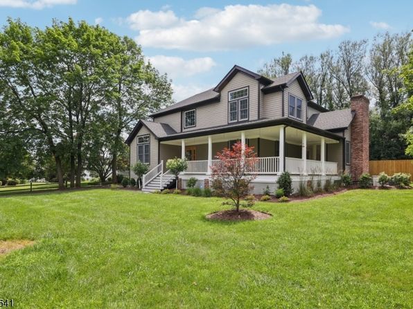 5 Shores Rd