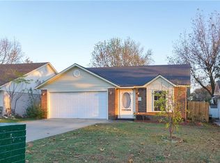 2106 N 14th St, Fort Smith, AR 72904