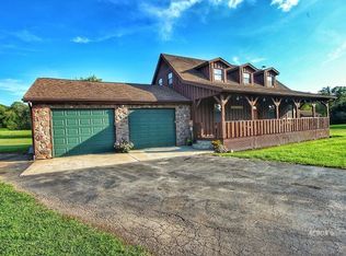 52 Greentree Rd, Gallipolis, OH 45631